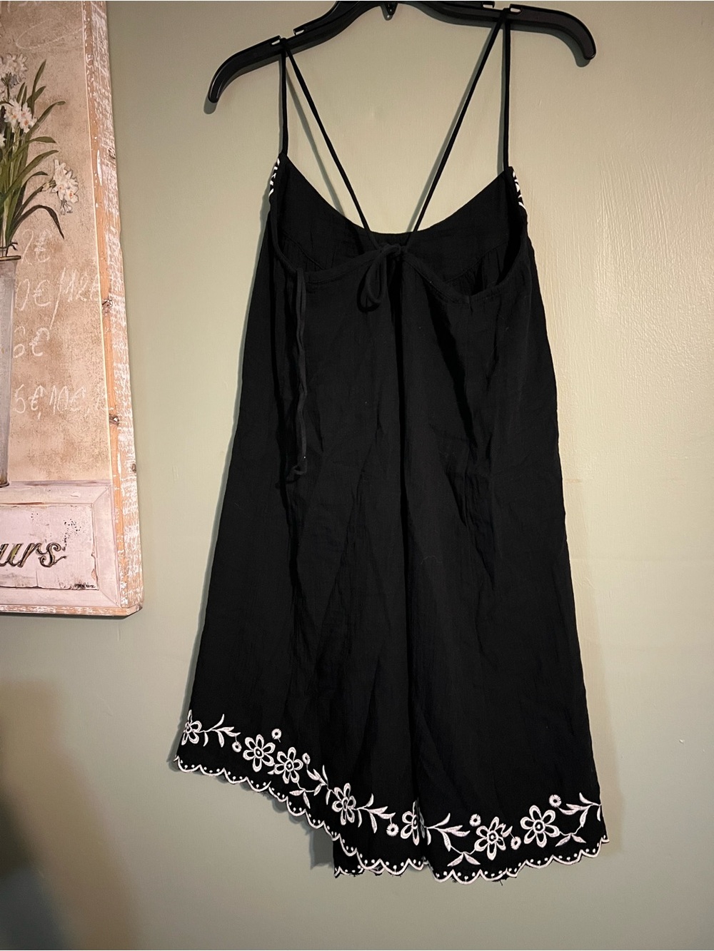 GAP Black Mini Dress with White Floral Embroidery - Picture 2 of 3
